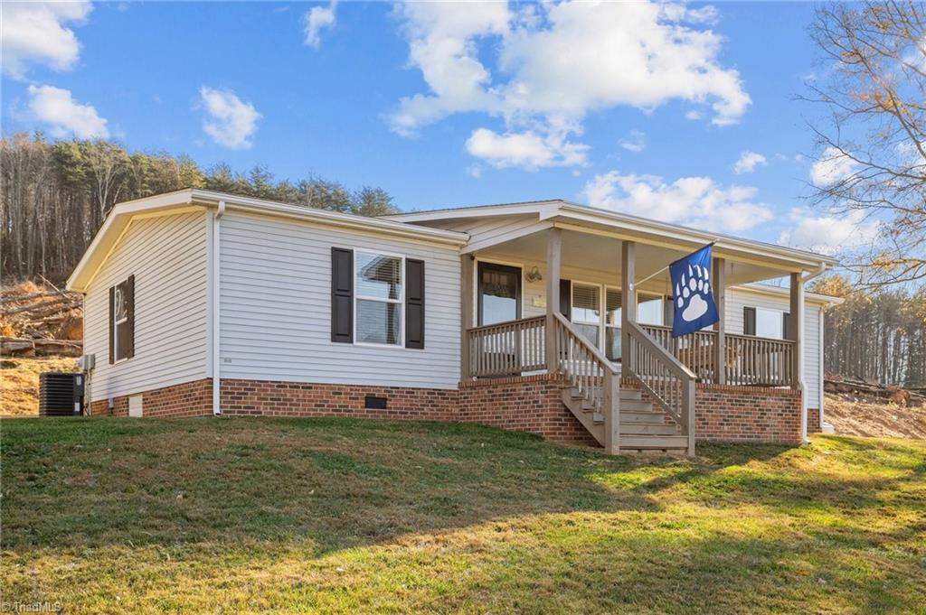 1212 Hooker Road Mount Airy, NC 27030 - Photo 2 of 45
