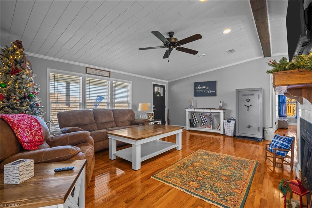 1212 Hooker Road Mount Airy, NC 27030 - Photo 23 of 45