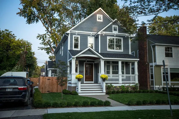 $923,000 | 819 Irving Avenue, Royal Oak, MI 48067