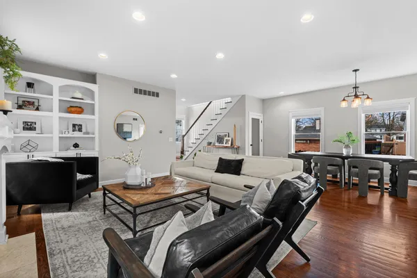 $923,000 | 819 Irving Avenue, Royal Oak, MI 48067