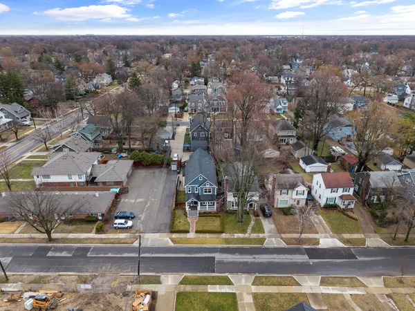 $923,000 | 819 Irving Avenue, Royal Oak, MI 48067