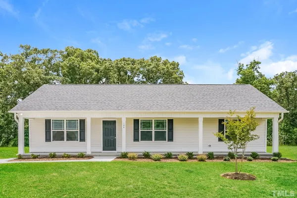 $1,885 | 104 Hampshire Place, Kenly, NC 27542