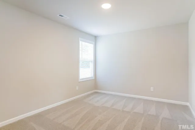 $1,885 | 104 Hampshire Place, Kenly, NC 27542