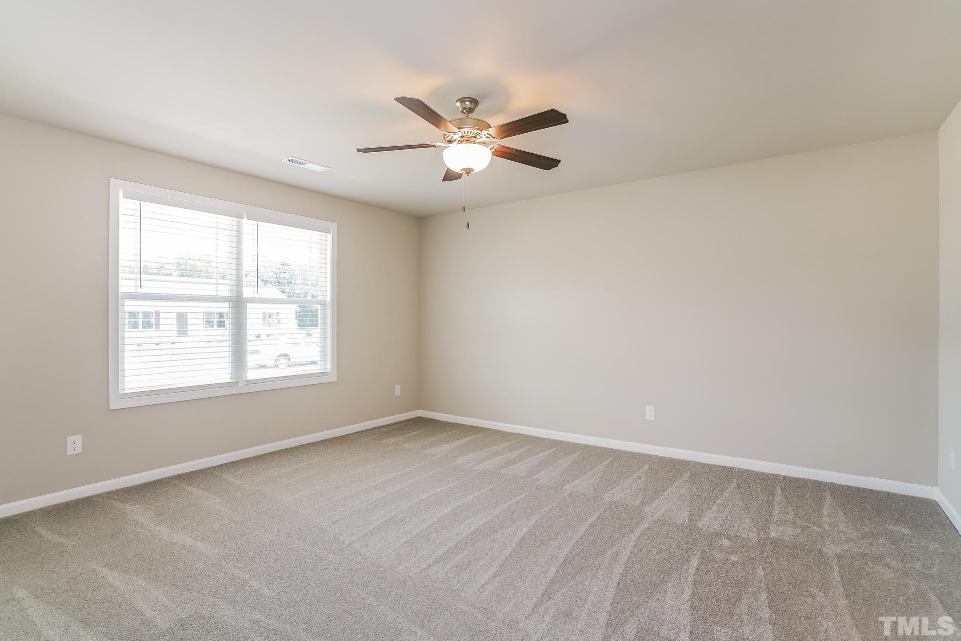 104 Hampshire Place Kenly, NC 27542 - Photo 8 of 16