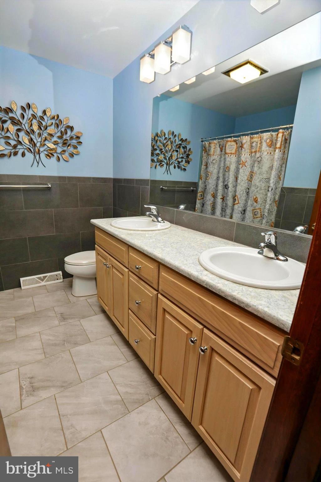 2464 Old Rte 100 Barto, PA 19504 - Photo 34 of 61 Gallery Image 34