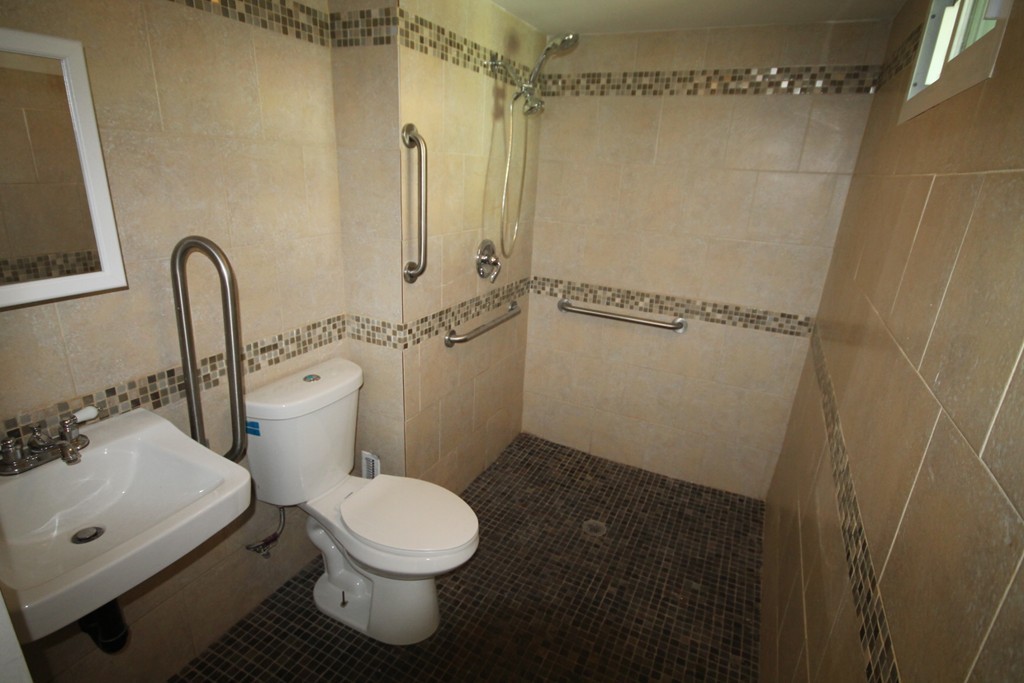 8 Harvard Street Springfield, MA 01109 - Photo 7 of 16 Gallery Image 7