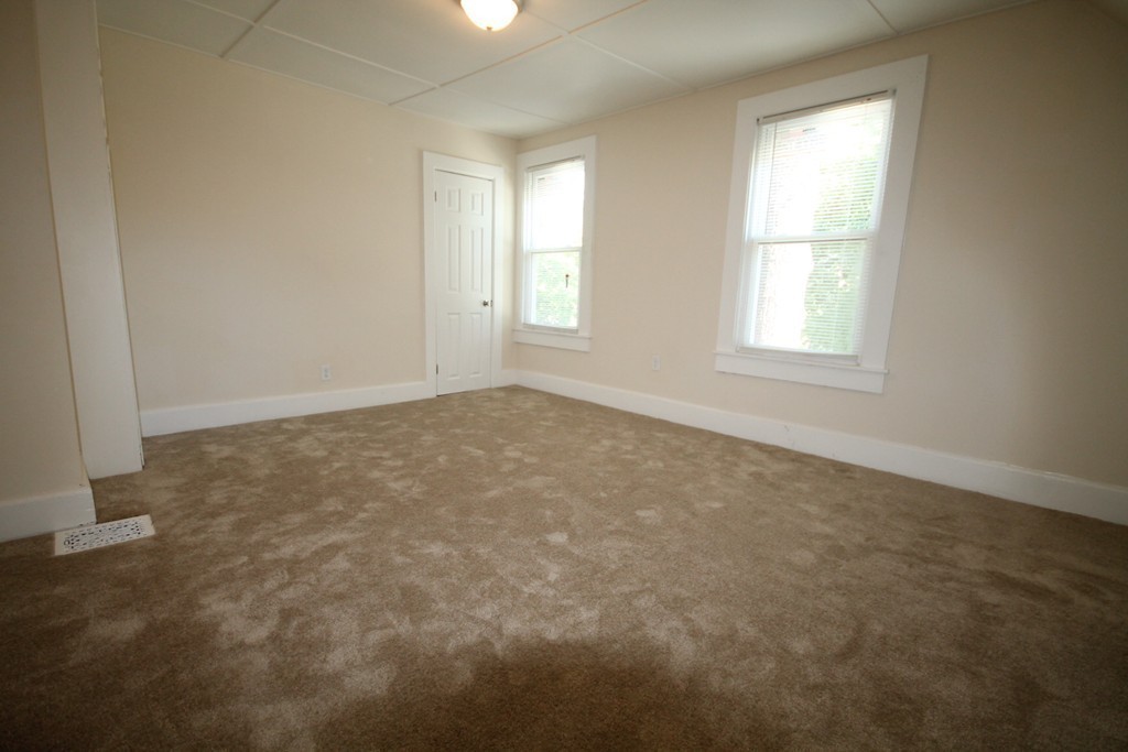8 Harvard Street Springfield, MA 01109 - Photo 8 of 16 Gallery Image 8