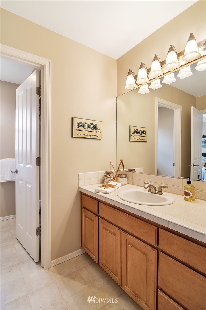 2204 242nd Street Southeast Bothell, WA 98021 - Photo 22 of 25