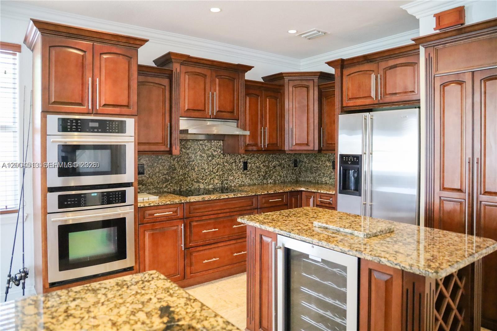 16473 Southwest 59th Terrace Miami, FL 33193 - Photo 5 of 35