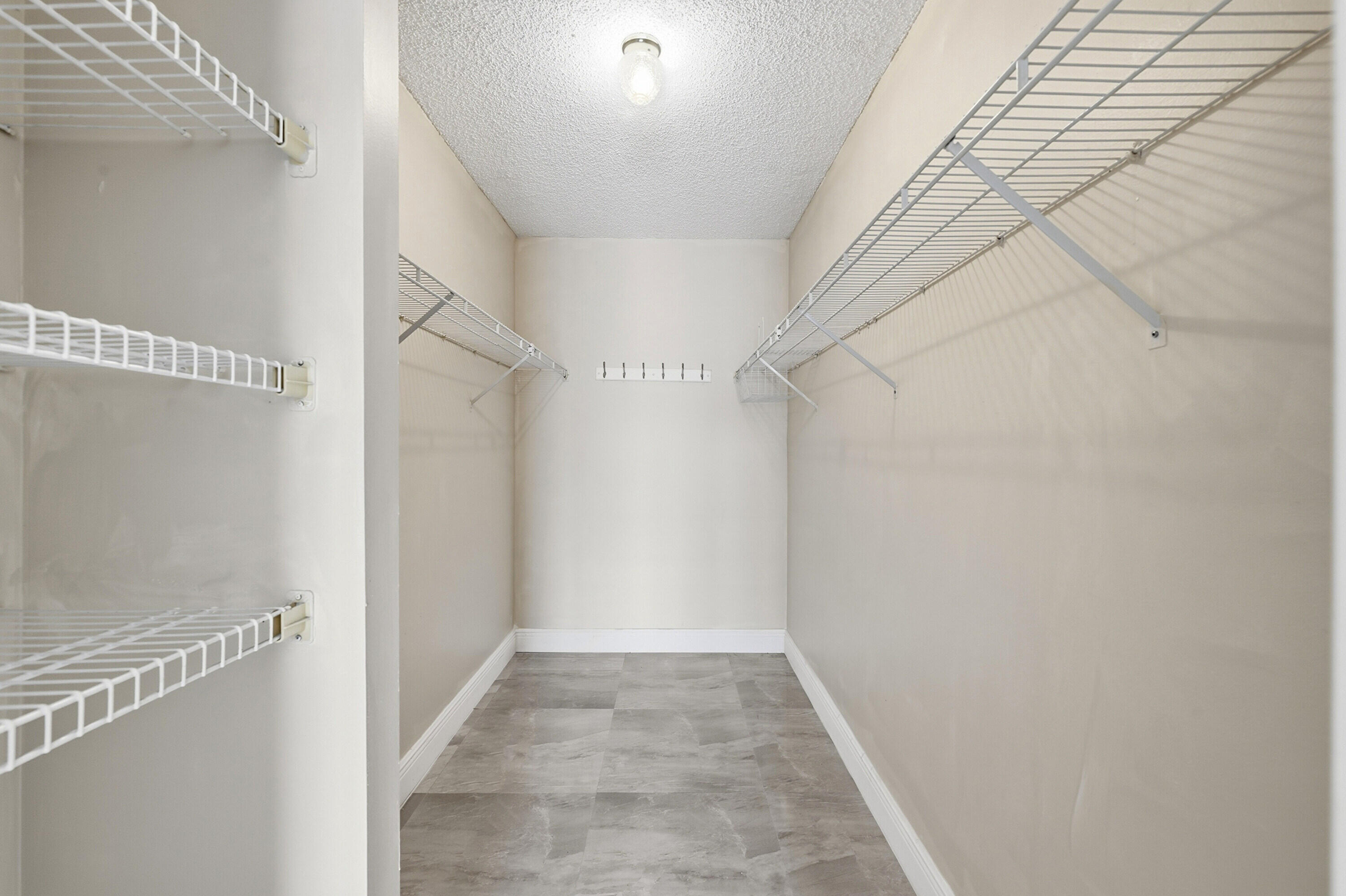 4158 Inverrary Drive, Unit 511 Lauderhill, FL 33319 - Photo 17 of 25 17_017_dsc_0720