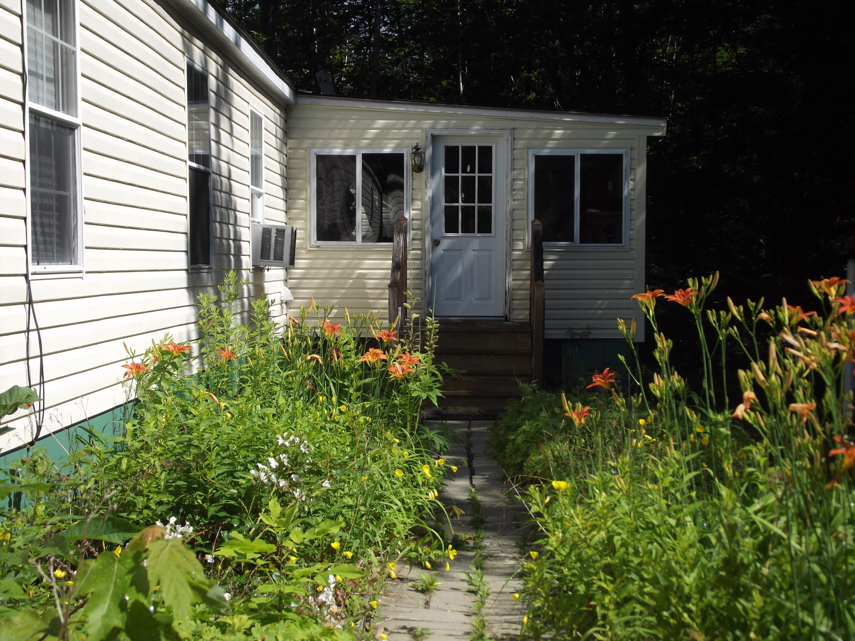 154 Getchell Corner Road Vassalboro, ME 04989 - Photo 3 of 26 House_3