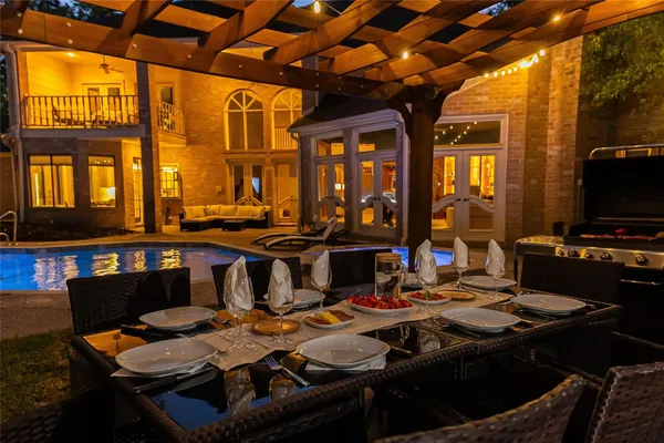 $6,800 | 14022 Champions Hamlet Court, Houston, TX 77069