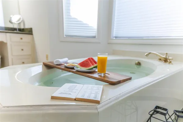 $6,800 | 14022 Champions Hamlet Court, Houston, TX 77069