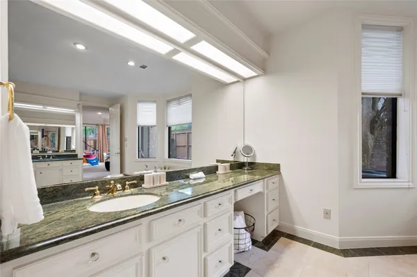 $6,800 | 14022 Champions Hamlet Court, Houston, TX 77069