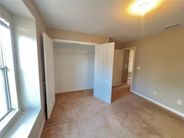 a view of road with yard