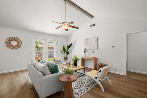 $475,000 | 2520 Baxter Drive, Austin, TX 78745