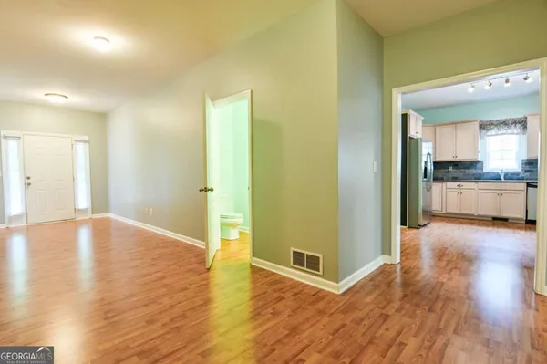 $367,000 | 170 Meredith Ridge Road, Unit 8, Athens, GA 30605