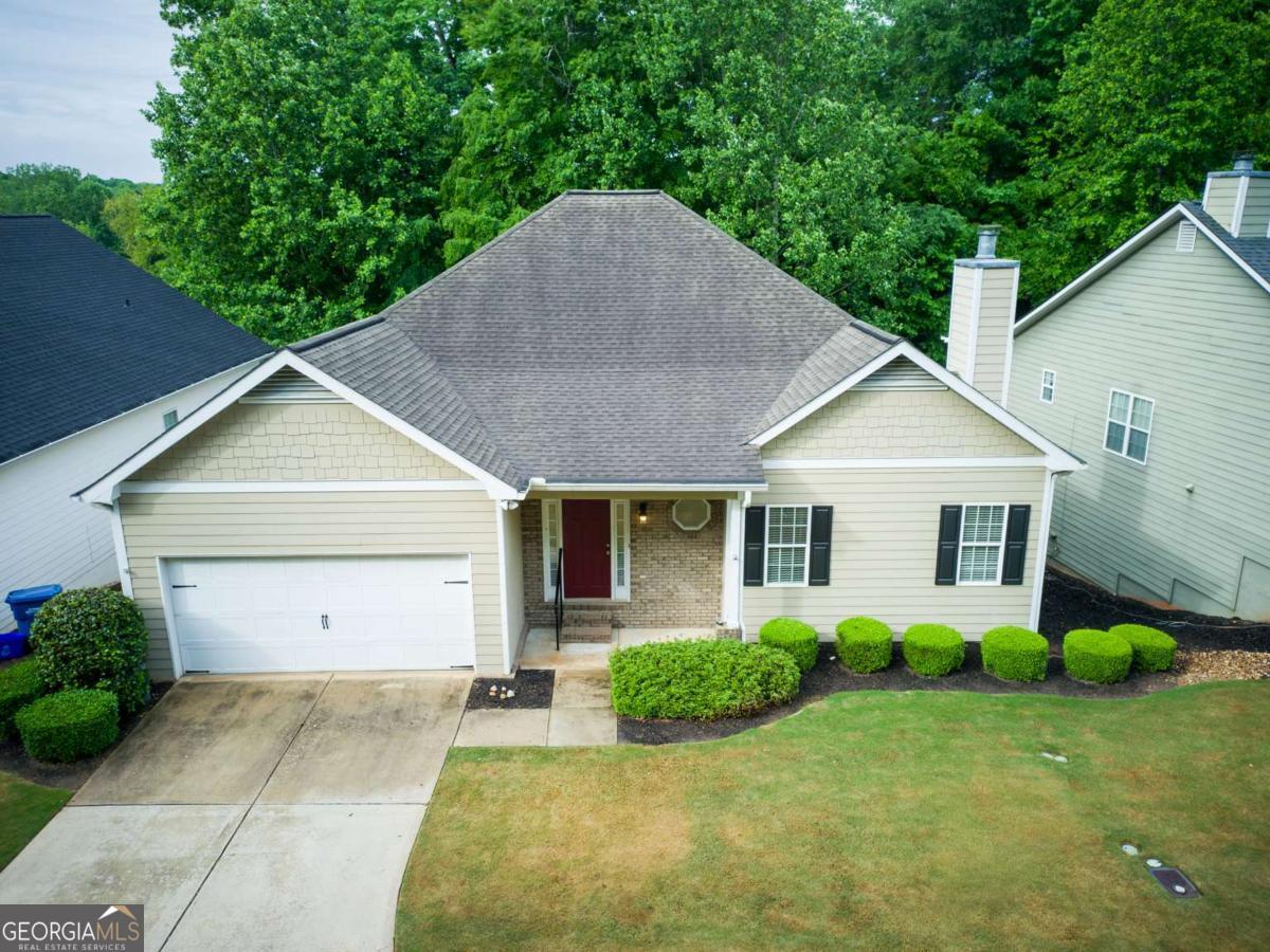 170 Meredith Ridge Road, Unit 8 Athens, GA 30605 - Photo 48 of 52 a view of a house with backyard and garden