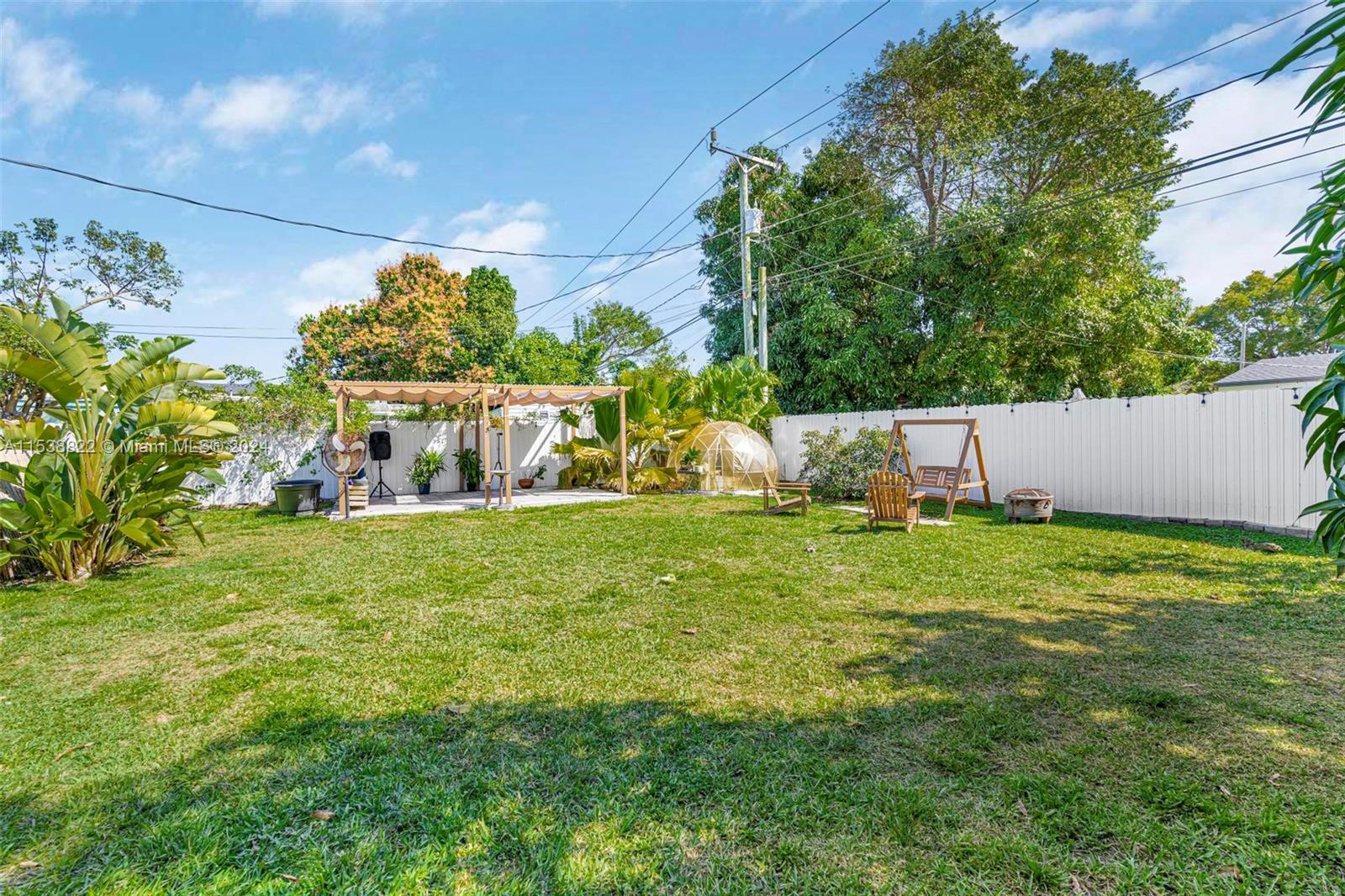 10060 Southwest 171st Street Miami, FL 33157 - Photo 21 of 25 Gallery Image 21