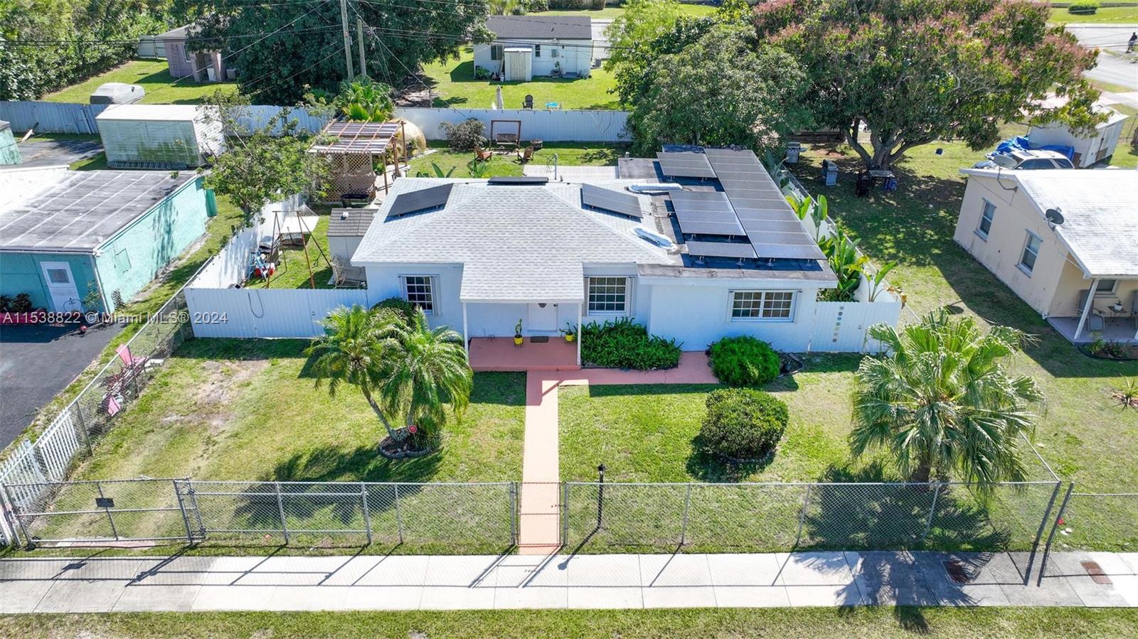10060 Southwest 171st Street Miami, FL 33157 - Photo 24 of 25 Gallery Image 24