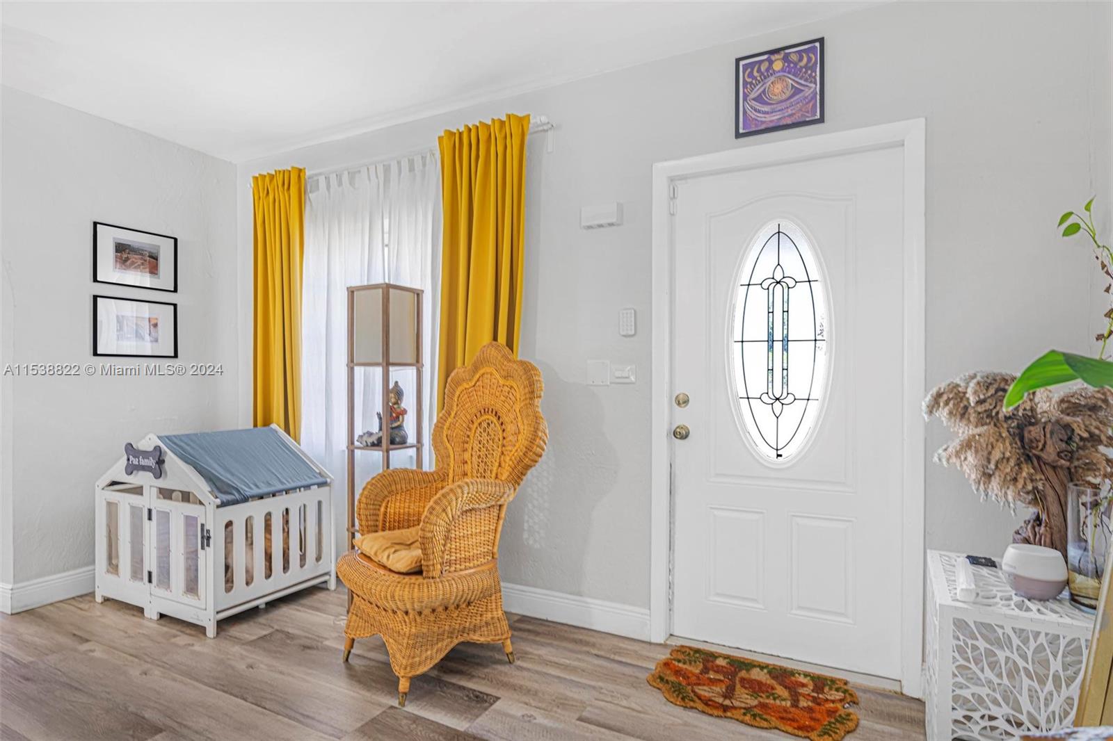 10060 Southwest 171st Street Miami, FL 33157 - Photo 3 of 25 Gallery Image 3