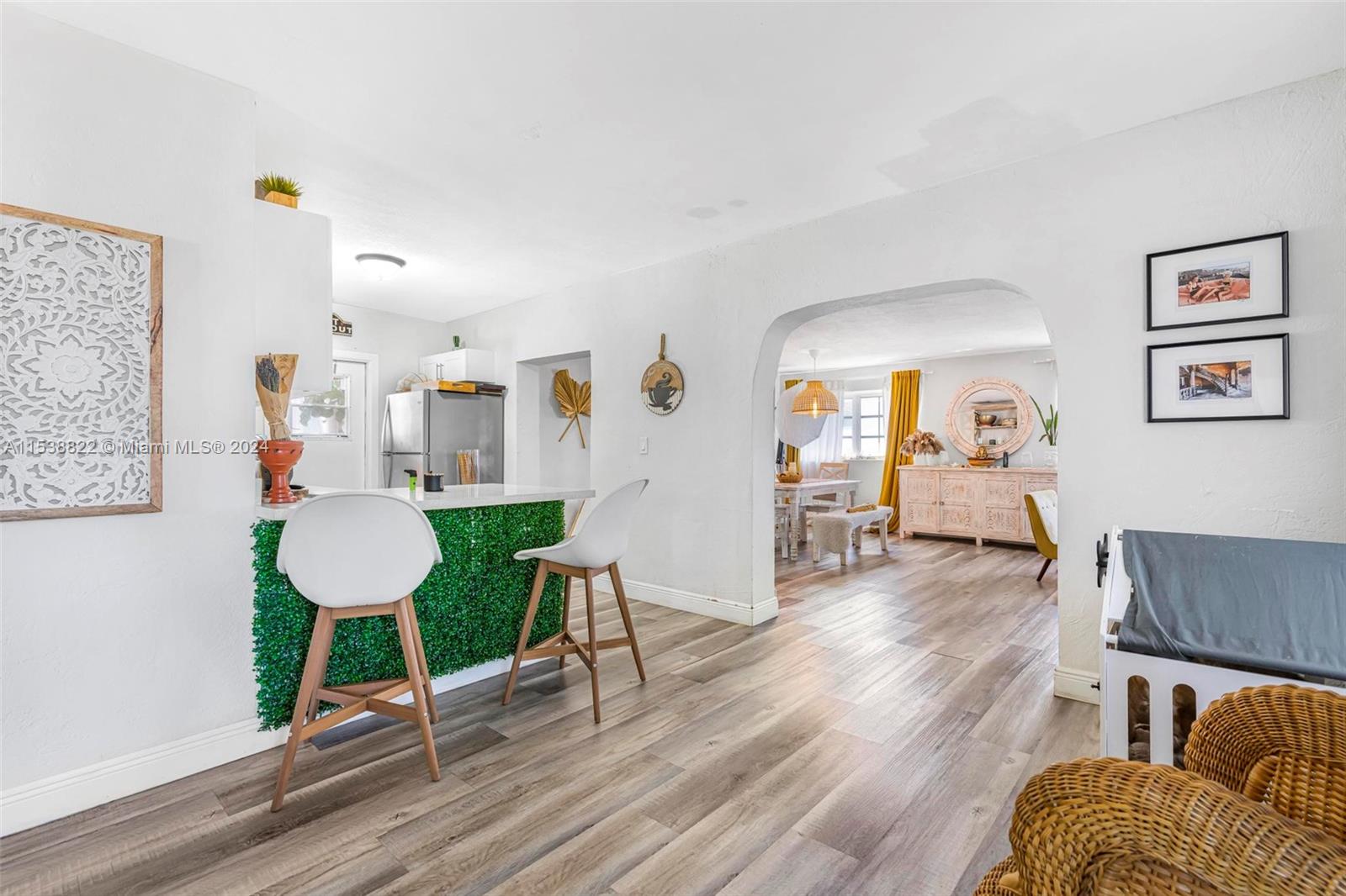 10060 Southwest 171st Street Miami, FL 33157 - Photo 4 of 25 Gallery Image 4