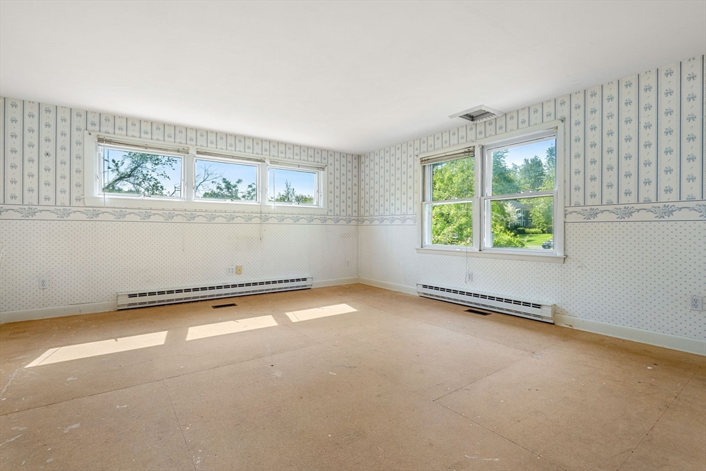 30 Bailey Road Andover, MA 01810 - Photo 19 of 37 an empty room with a window
