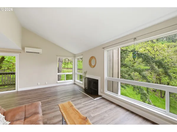 $310,000 | 417 Stonewood Drive, Eugene, OR 97405