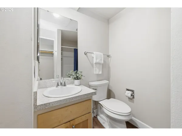 $310,000 | 417 Stonewood Drive, Eugene, OR 97405