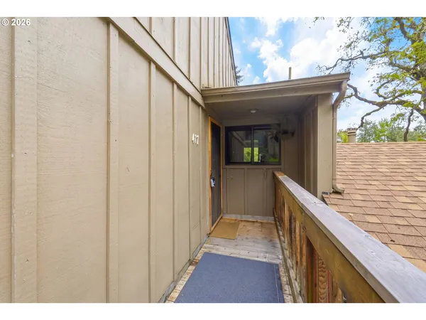 $310,000 | 417 Stonewood Drive, Eugene, OR 97405