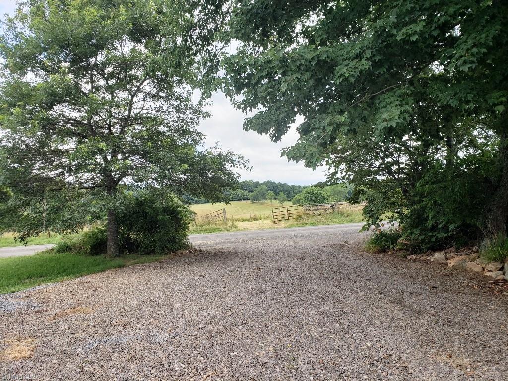 512 Vass Mill Road Laurel Fork, VA 24352 - Photo 5 of 49 Spacious driveway entrance.