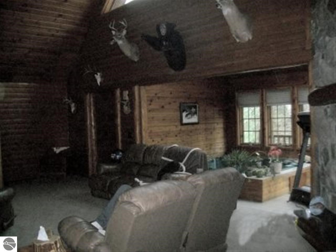 8286 West Monroe Road Elwell, MI 48832 - Photo 10 of 44 1777281-9.JPG