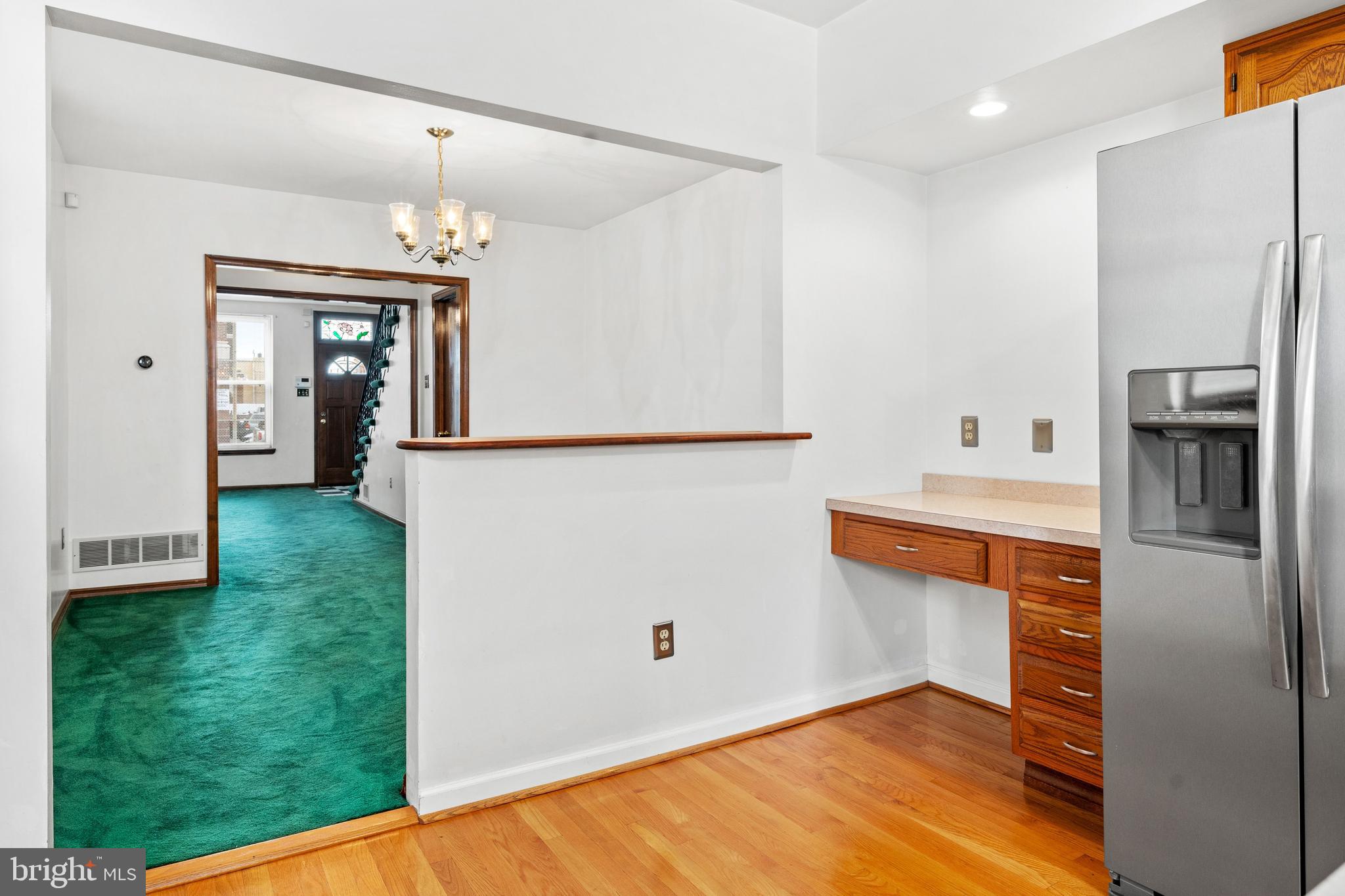 1911 South 3rd Street Philadelphia, PA 19148 - Photo 12 of 35 Eat-in Kitchen, open to dining room