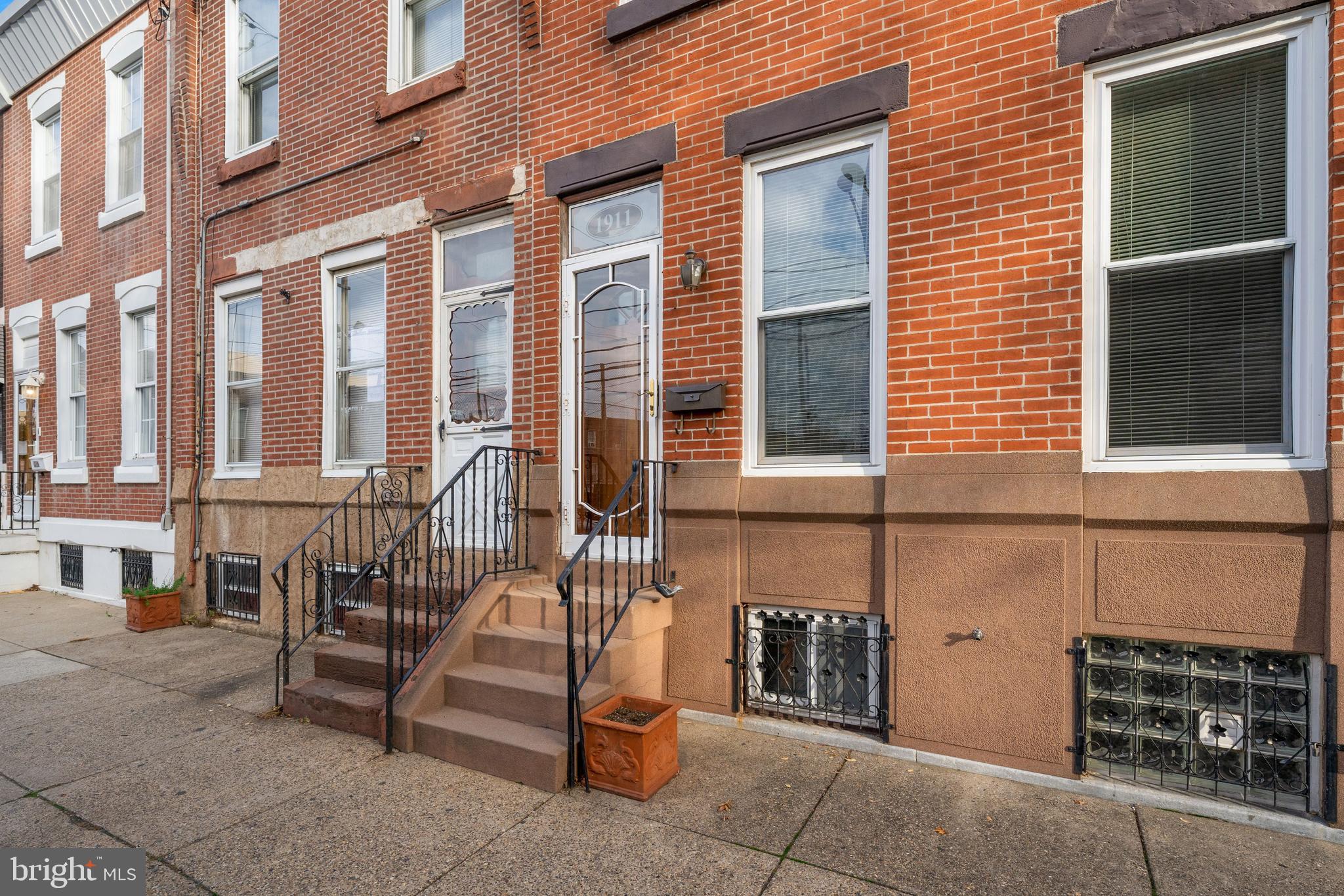 1911 South 3rd Street Philadelphia, PA 19148 - Photo 3 of 35 Exterior front
