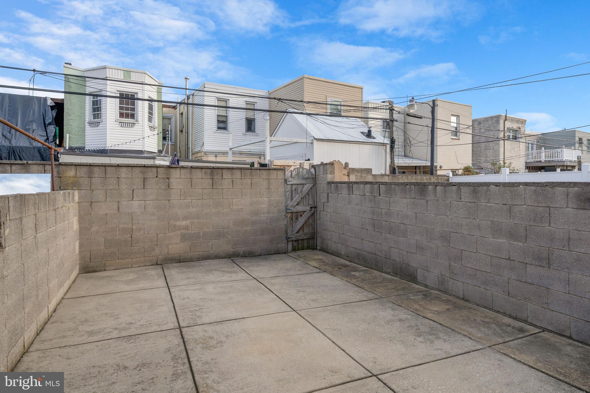 1911 South 3rd Street Philadelphia, PA 19148 - Photo 33 of 35 Rear yard/patio