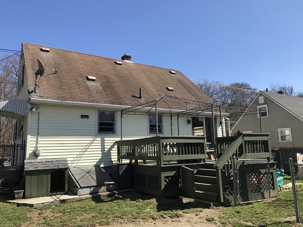 1095 Brayton Point Road Somerset, MA 02725 - Photo 17 of 17 Gallery Image 17
