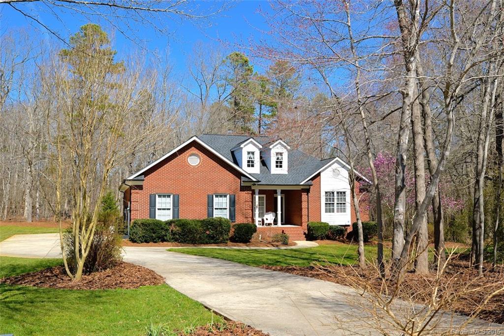 8135 Stevens Mill Road Matthews, NC 28104 - Photo 1 of 18 Gallery Image 1