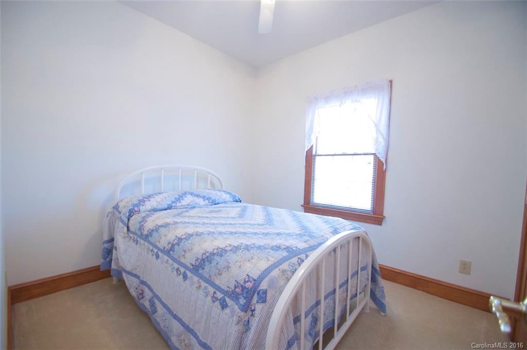 8135 Stevens Mill Road Matthews, NC 28104 - Photo 15 of 18 Gallery Image 15