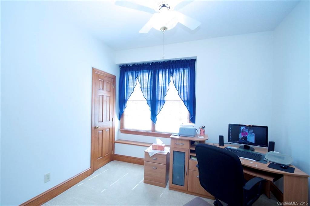 8135 Stevens Mill Road Matthews, NC 28104 - Photo 16 of 18 Gallery Image 16