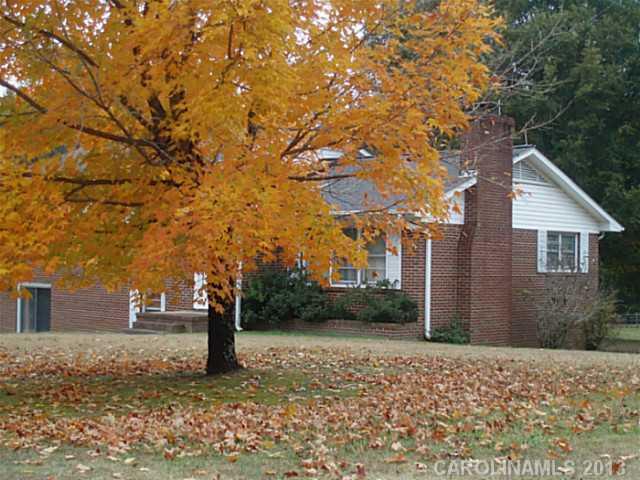 707 West Rice Street Landis, NC 28088 - Photo 2 of 16 Gallery Image 2