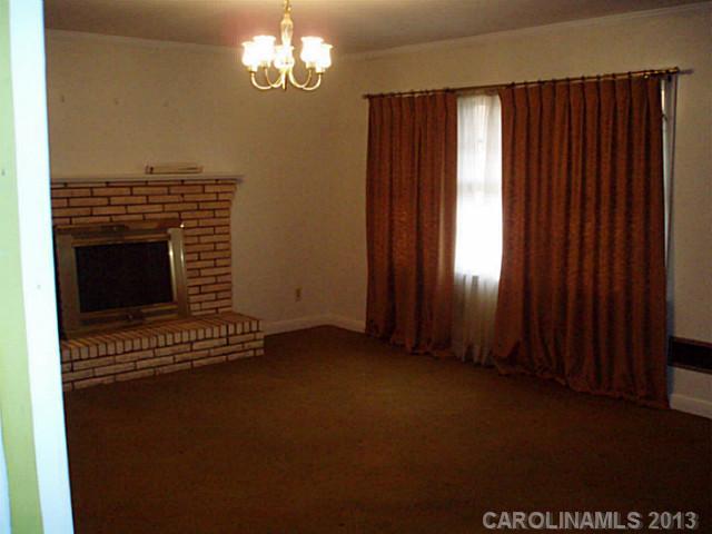 707 West Rice Street Landis, NC 28088 - Photo 4 of 16 Gallery Image 4