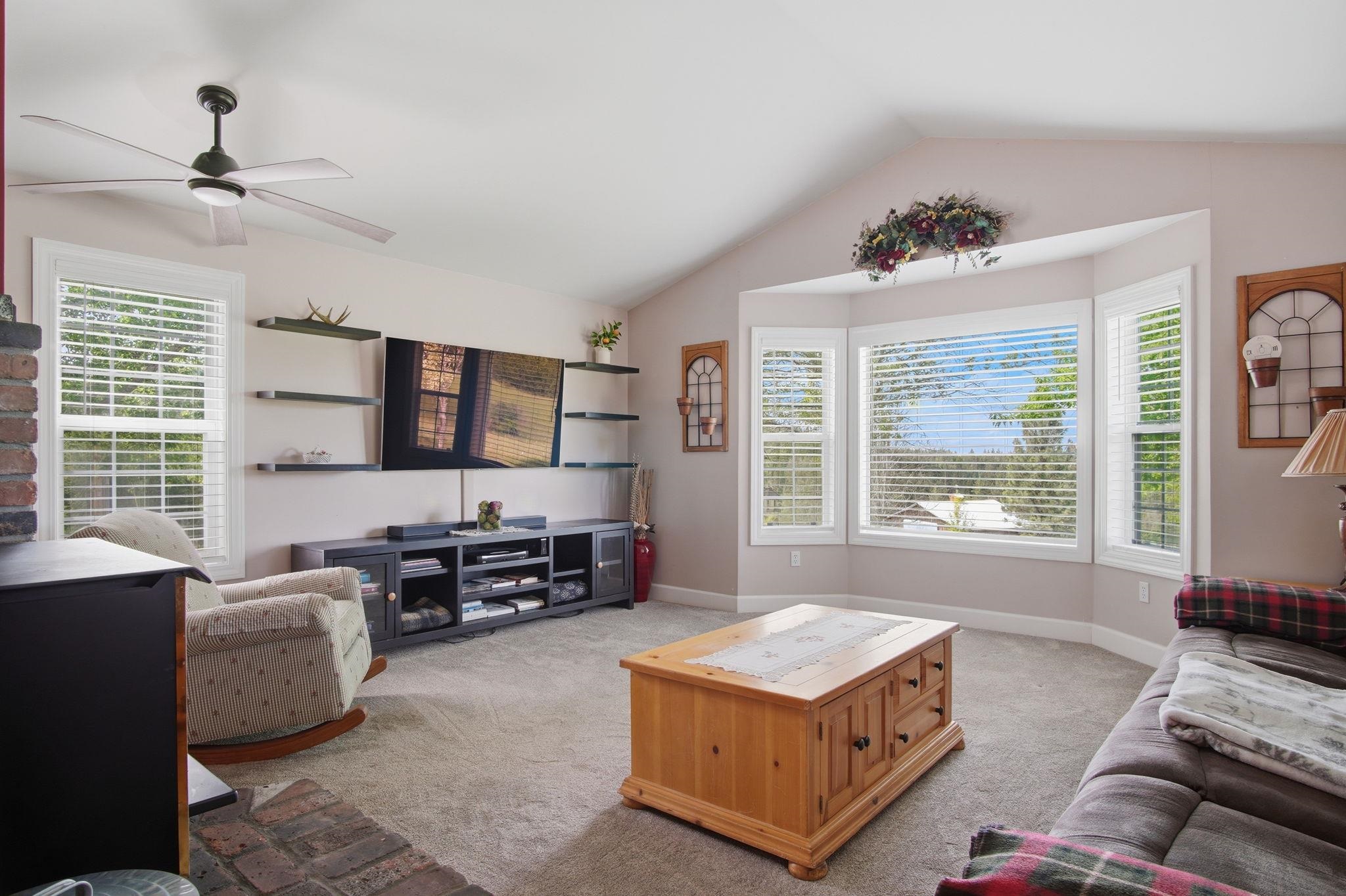 17117 East Scribner Road Spokane, WA 99217 - Photo 8 of 50 Gallery Image 8