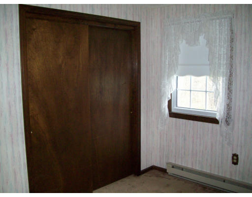 180 Country Road Agawam, MA 01001 - Photo 19 of 28 Gallery Image 19
