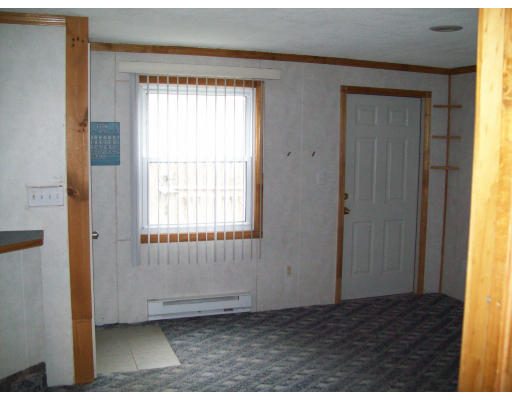180 Country Road Agawam, MA 01001 - Photo 25 of 28 Gallery Image 25