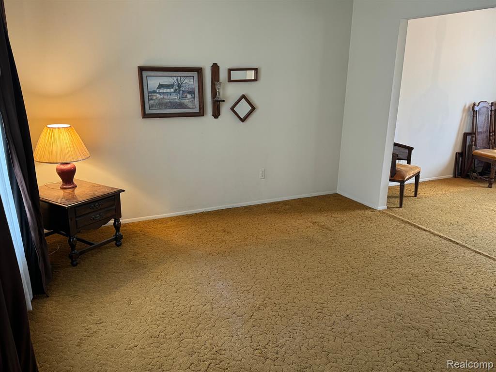 10068 Cherokee Street Taylor, MI 48180 - Photo 5 of 25