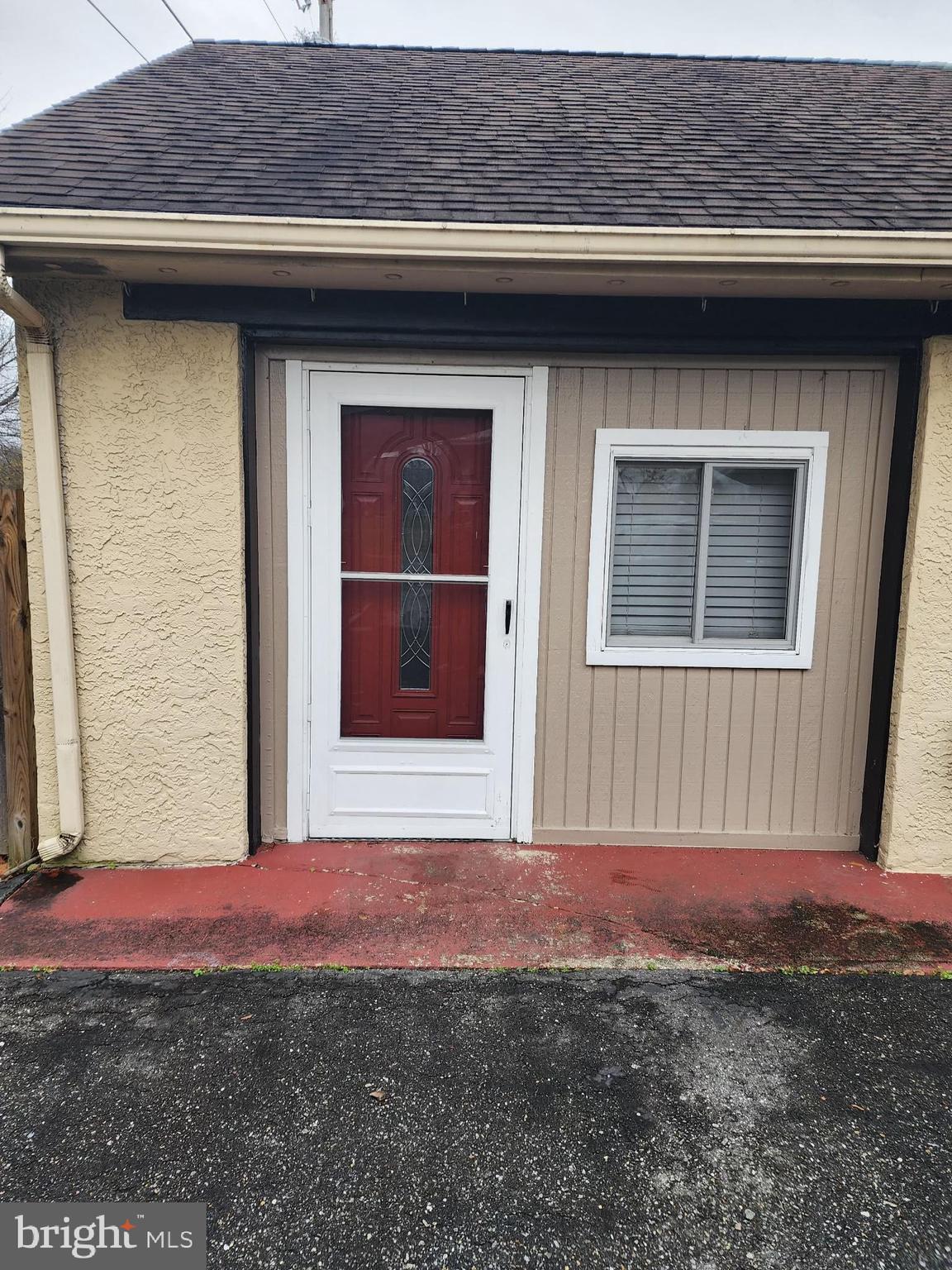 262 Swedesboro Road, Unit C Gibbstown, NJ 08027 - Photo 5 of 8 Front door