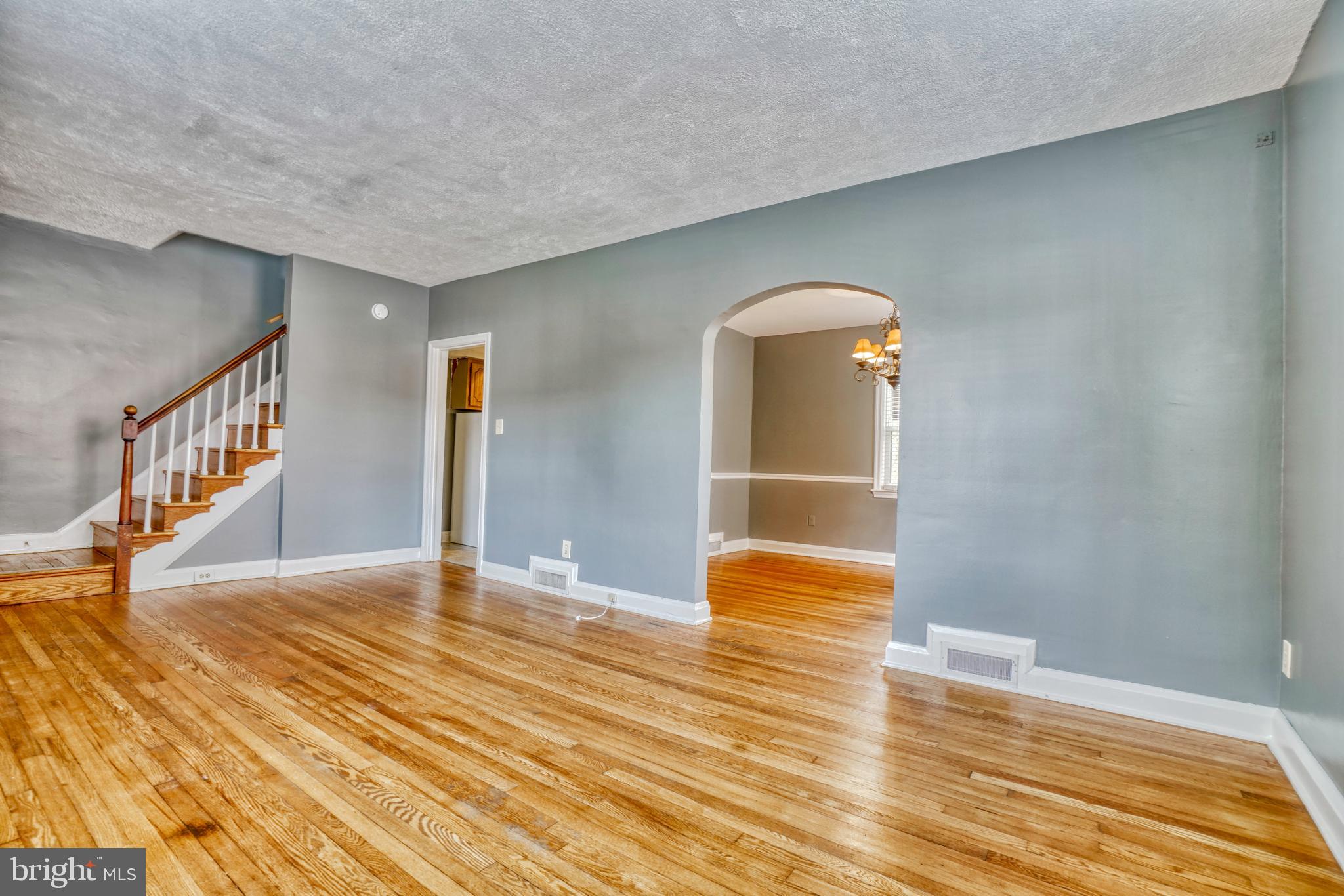 28 Briarwood Road Baltimore, MD 21228 - Photo 7 of 33 Gallery Image 7