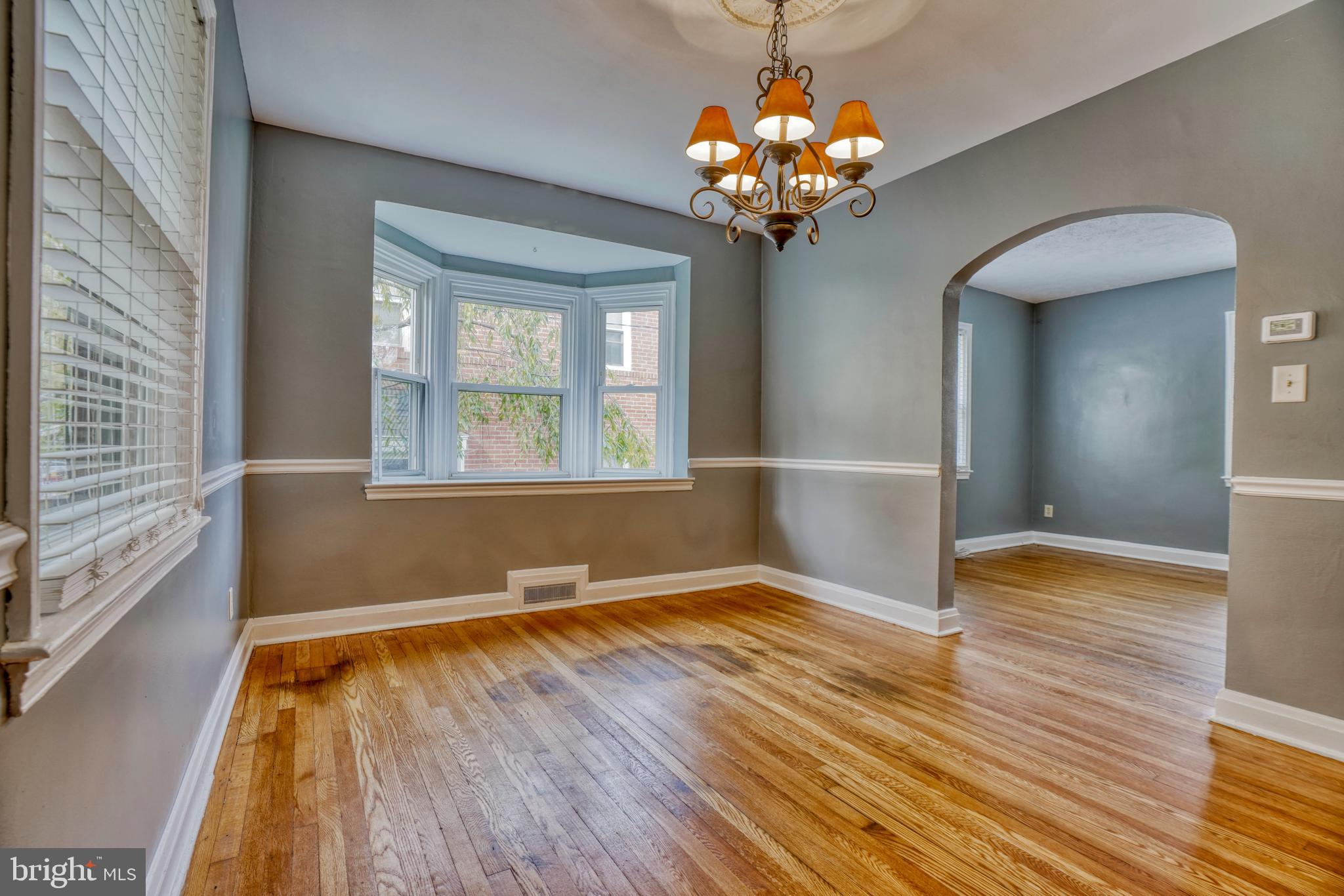 28 Briarwood Road Baltimore, MD 21228 - Photo 8 of 33 Dining