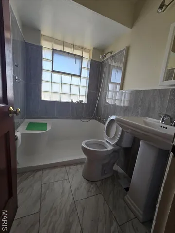 $1,575 | 1255 Bosworth Drive, St. Louis, MO 63137