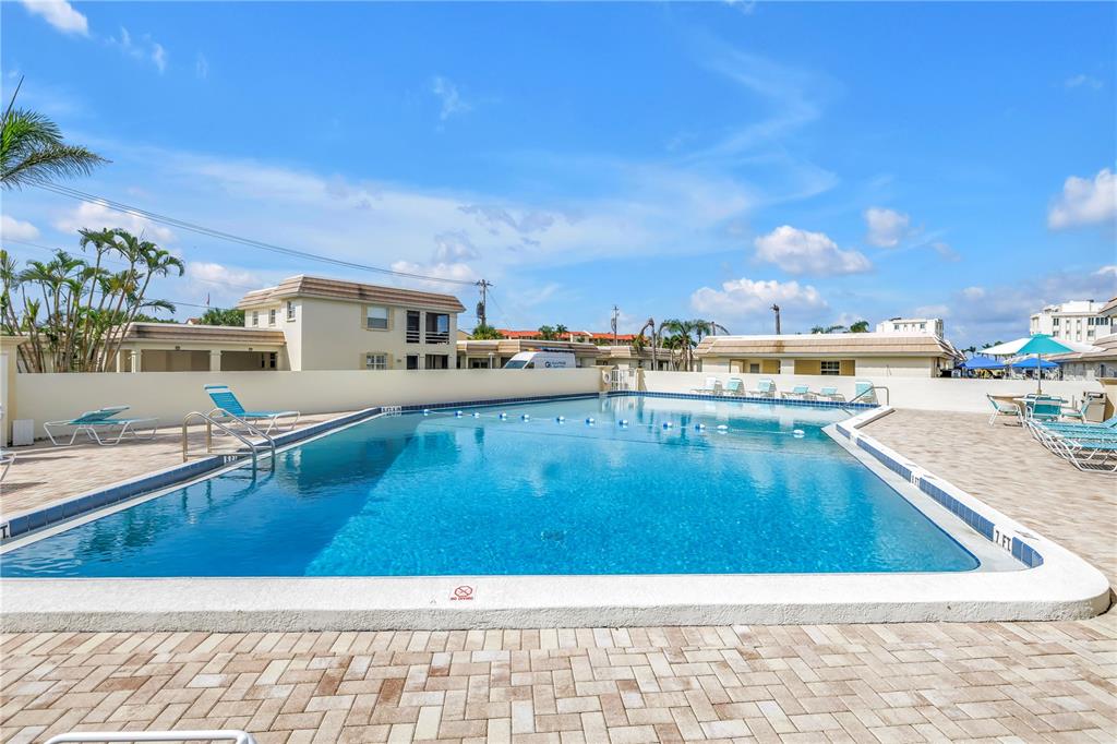 6150 Midnight Pass Road, Unit V38 Sarasota, FL 34242 - Photo 29 of 53